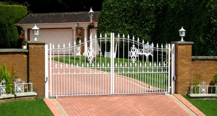 Sliding Driveway Gate Installation Santa Paula